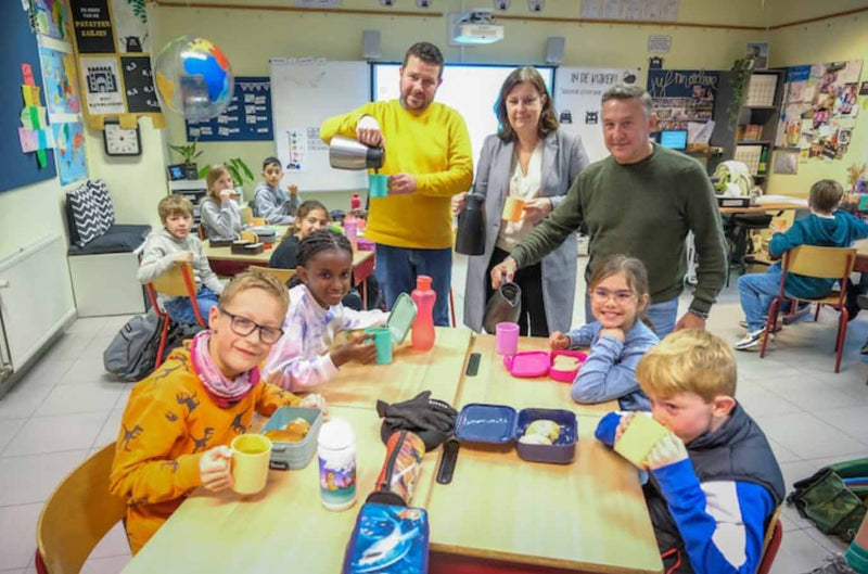 Hasseltse leerlingen genieten van een kopje soep