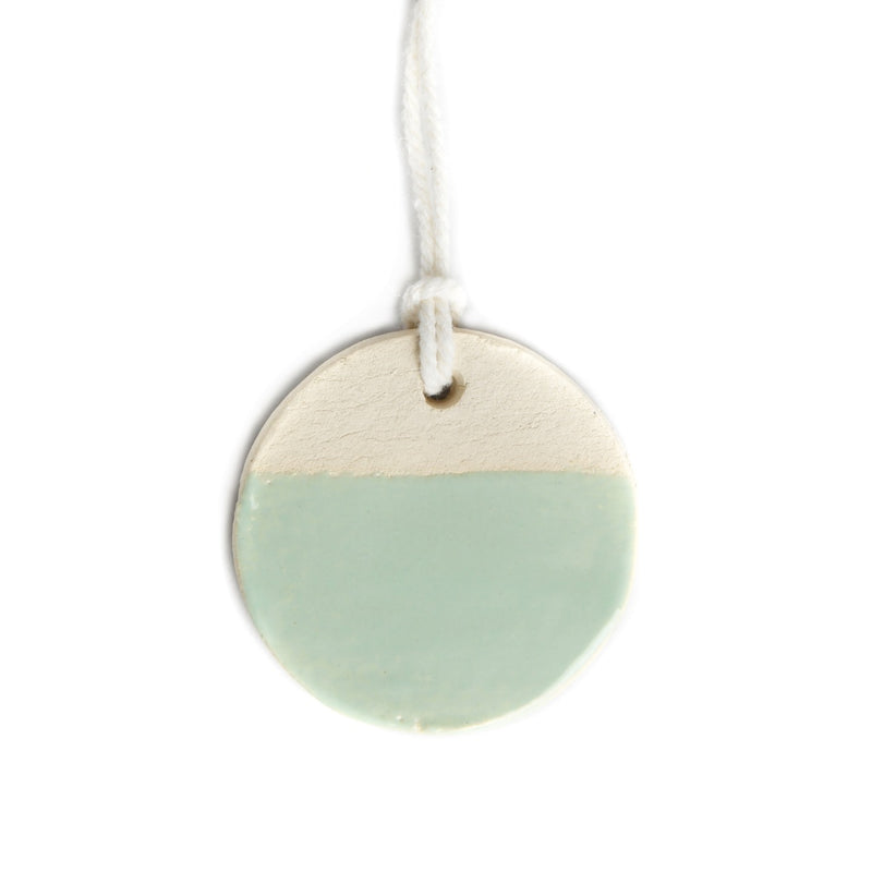 Kerstbal met mint glazuur