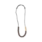 Studiofoto maternoster zwart wit